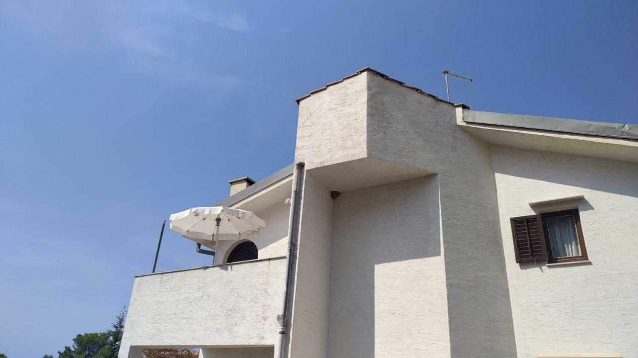 Apartments Kupine ボル エクステリア 写真